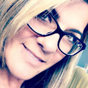 Meet your Posher, Georgia